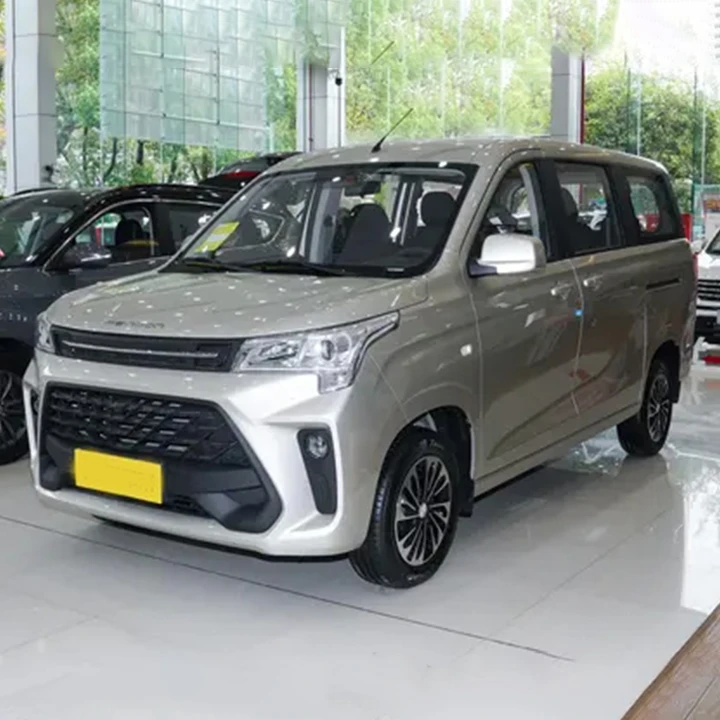 Dongfeng Glory 380 Large People Carrier